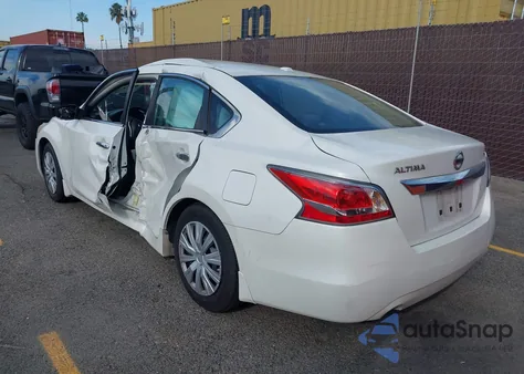 2015 Nissan Altima 2.5 S from USA, damaged, VIN 1N4AL3AP1FN358217
